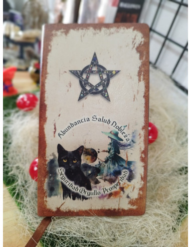LIBRETA RUSTICA BRUJA