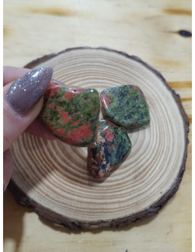 PIEDRA UNAKITA